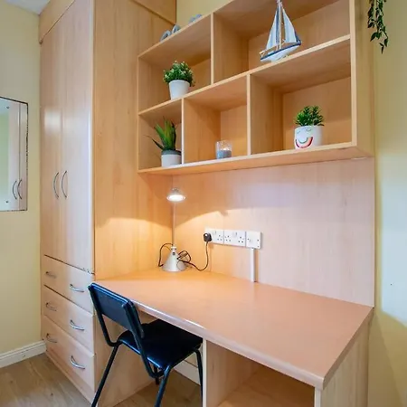 106 - The Townhouse By Shortstays * Galway