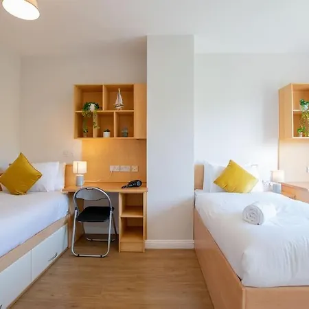 Holiday home 106 - The Townhouse By Shortstays Galway