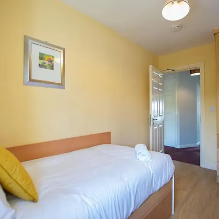 Holiday home 106 - The Townhouse By Shortstays