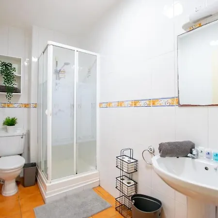 106 - The Townhouse By Shortstays * Galway