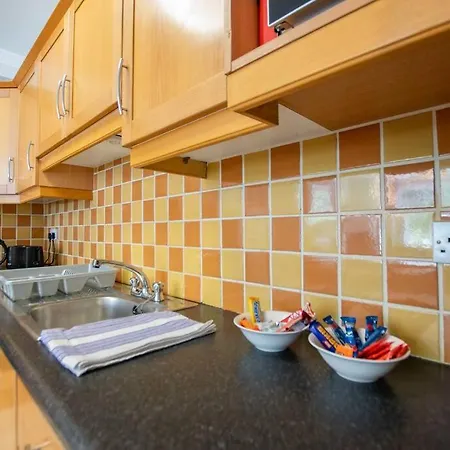 106 - The Townhouse By Shortstays *